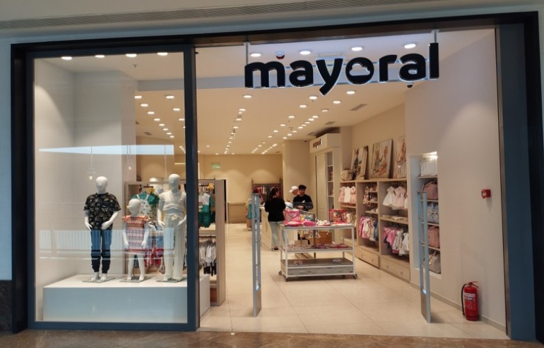 Step Into the World of Mayoral at Port Baku Mall – Where Spanish Elegance Meets Everyday Comfort and the Joy of Children's Fashion!